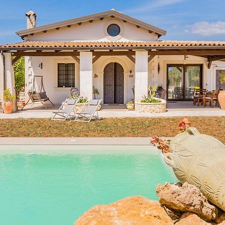 Villa Suq With Pool, Parking & Wifi Noto Dış mekan fotoğraf
